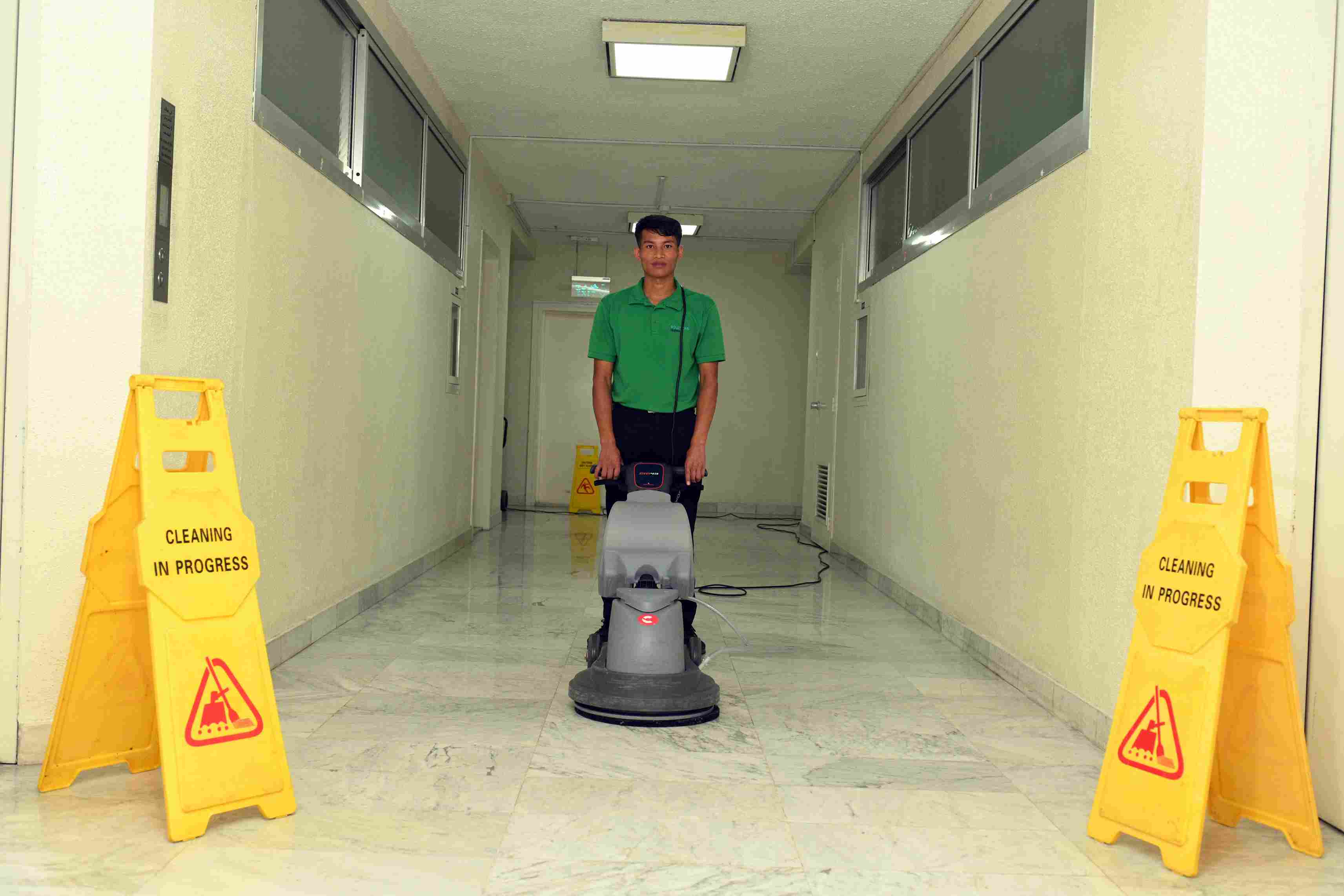 Floor polishing Service